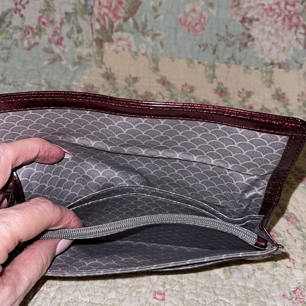 Brighton Paten Leather Wallet - Picture 4 of 7